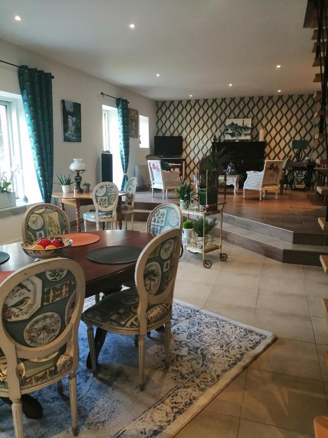 Le Douetaux Chambres D'Hotes La Baussaine ภายนอก รูปภาพ
