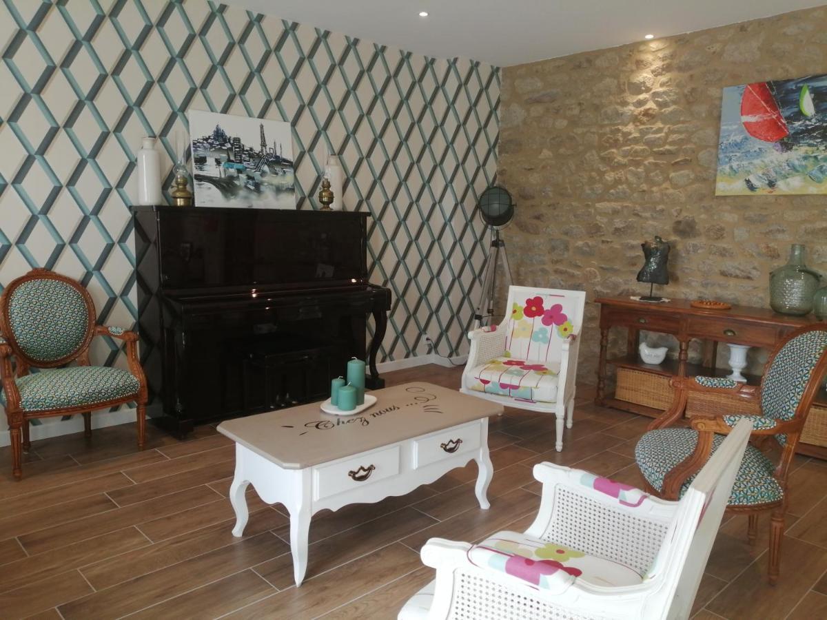 Le Douetaux Chambres D'Hotes La Baussaine ภายนอก รูปภาพ